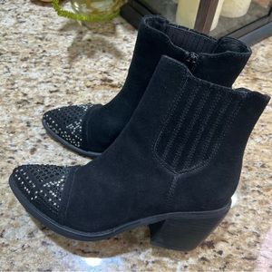 Van Eli Suede and Rhinestone Embellished Black Pointed Toe Booties 7.5N